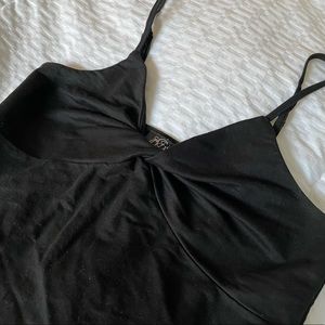 Women’s twist tank